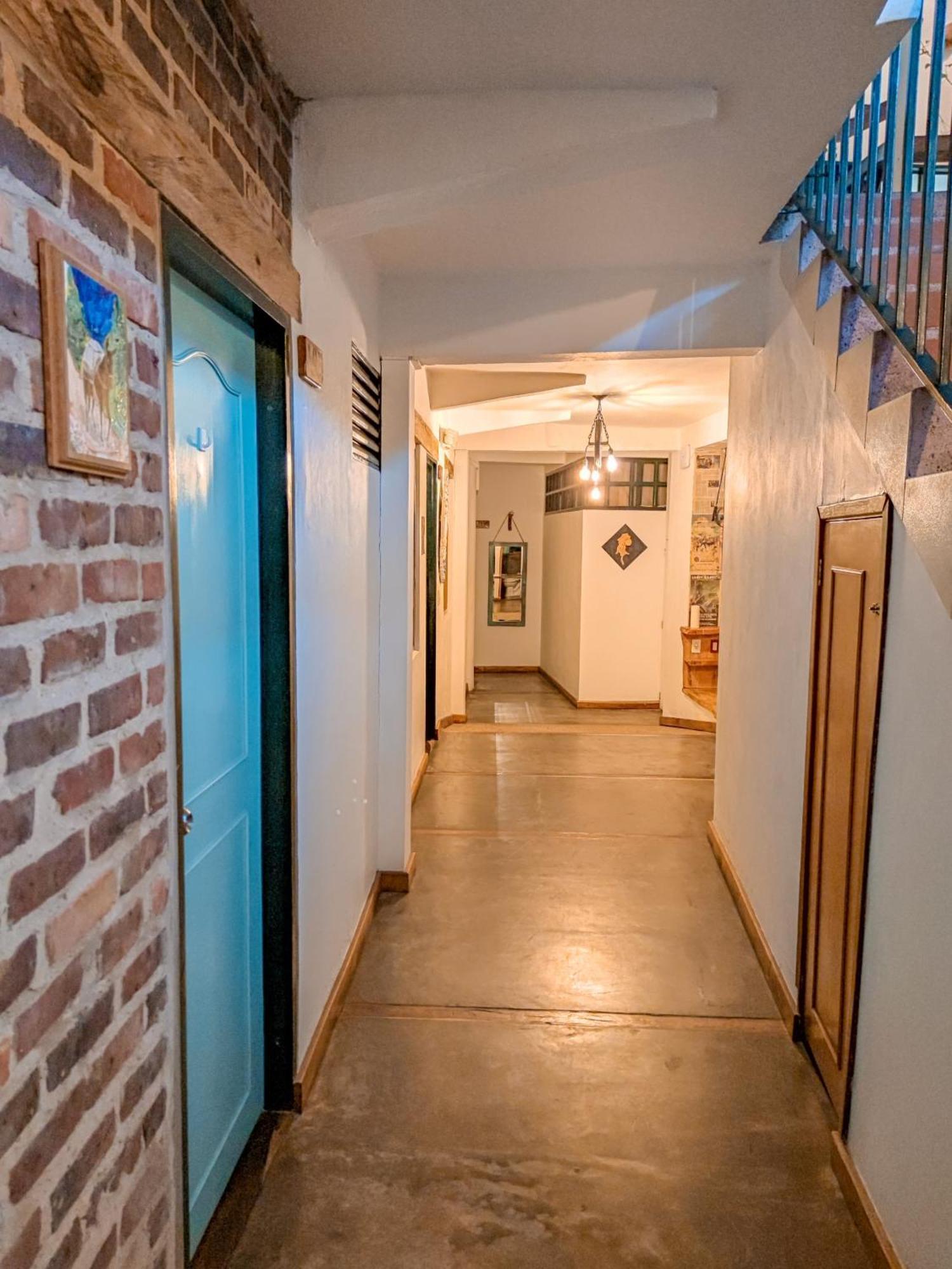La Rosa Nautica Hostel グアドゥアス エクステリア 写真