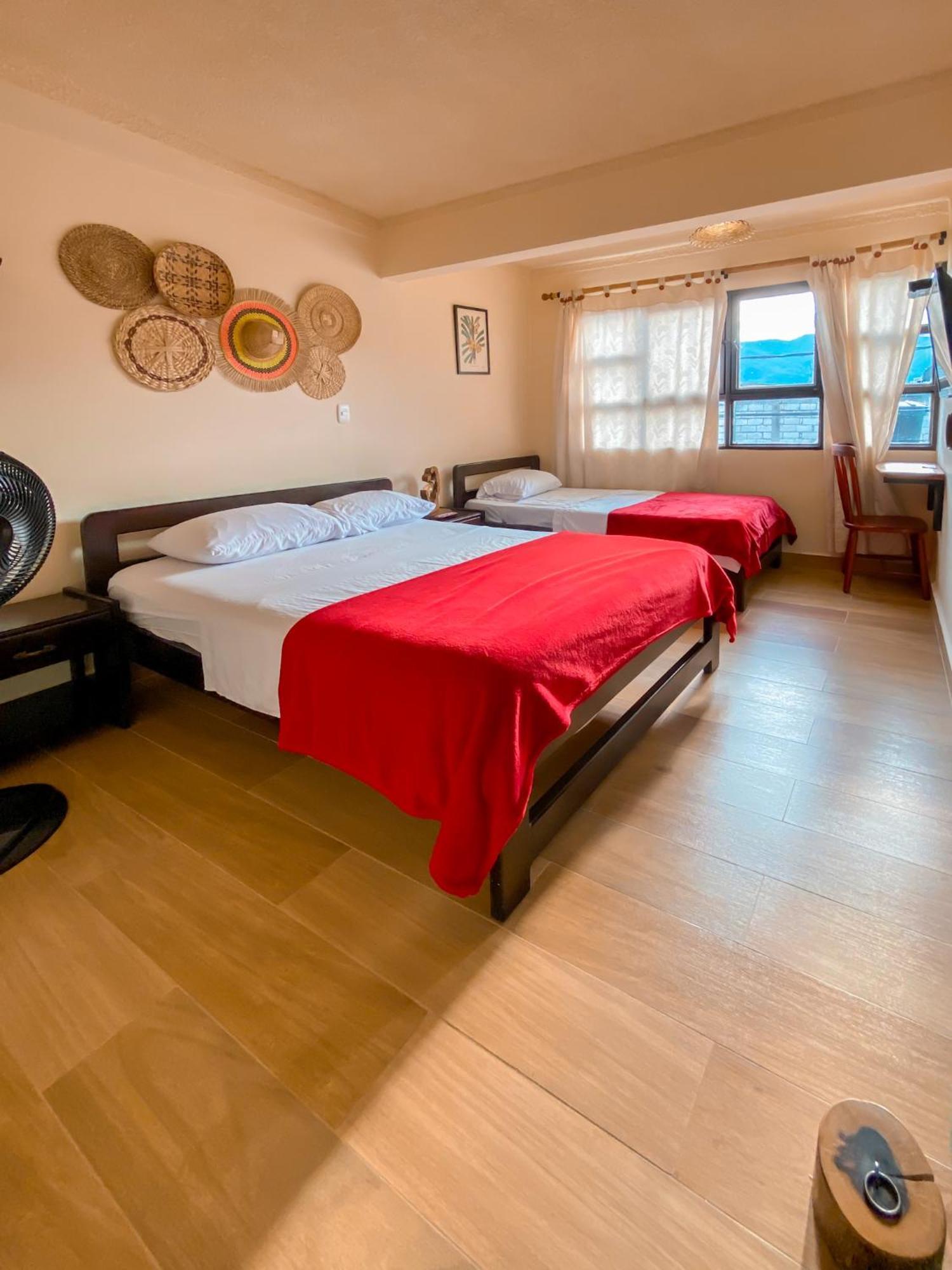 La Rosa Nautica Hostel グアドゥアス 部屋 写真