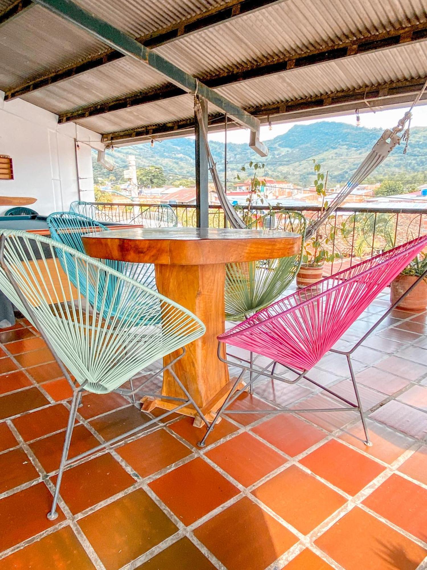 La Rosa Nautica Hostel グアドゥアス エクステリア 写真