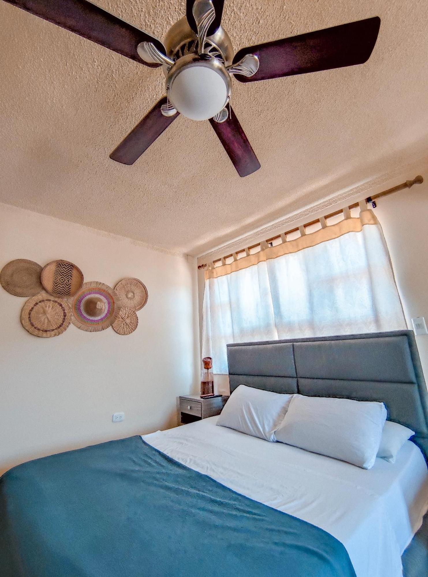 La Rosa Nautica Hostel グアドゥアス エクステリア 写真