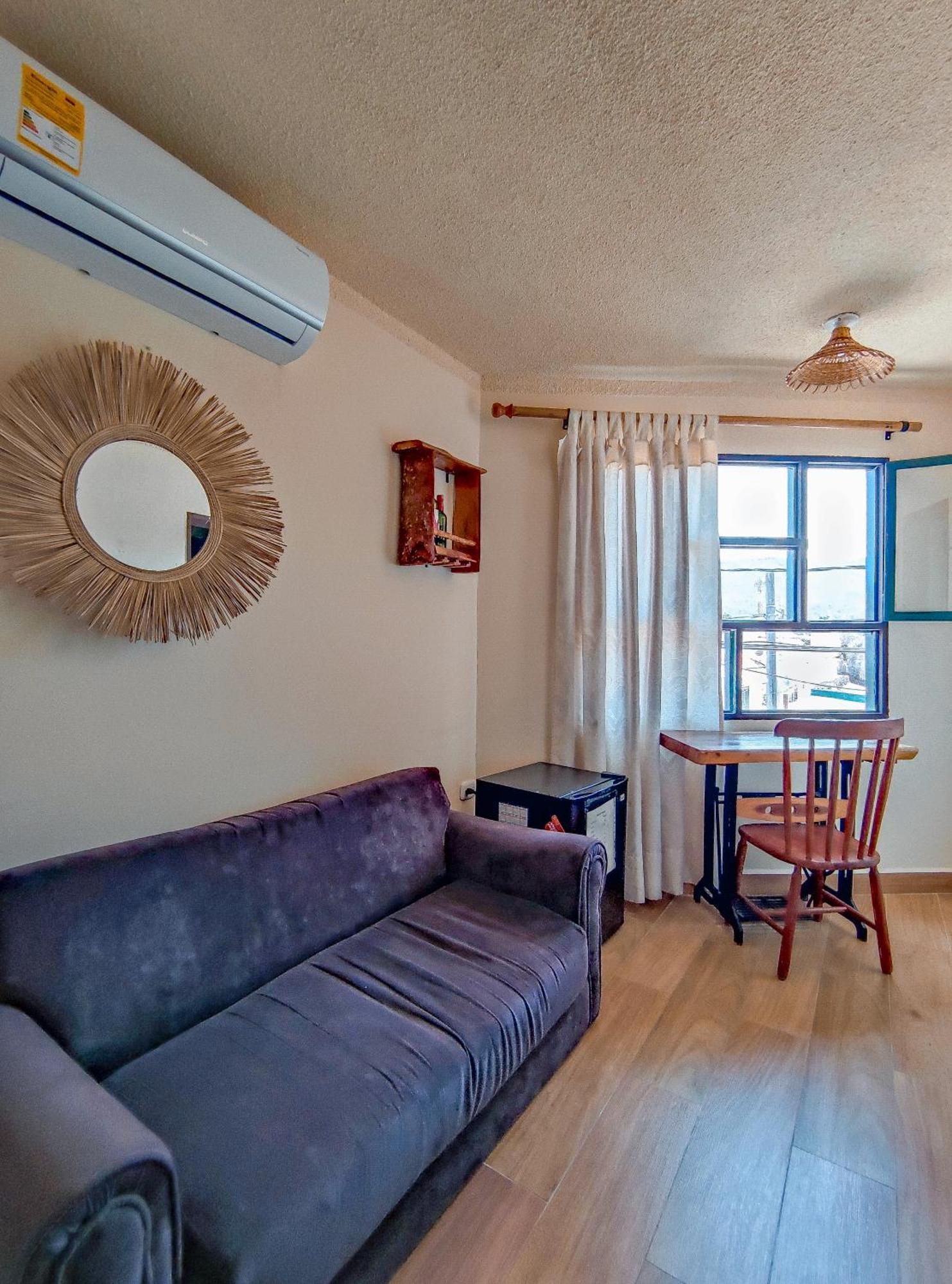 La Rosa Nautica Hostel グアドゥアス エクステリア 写真