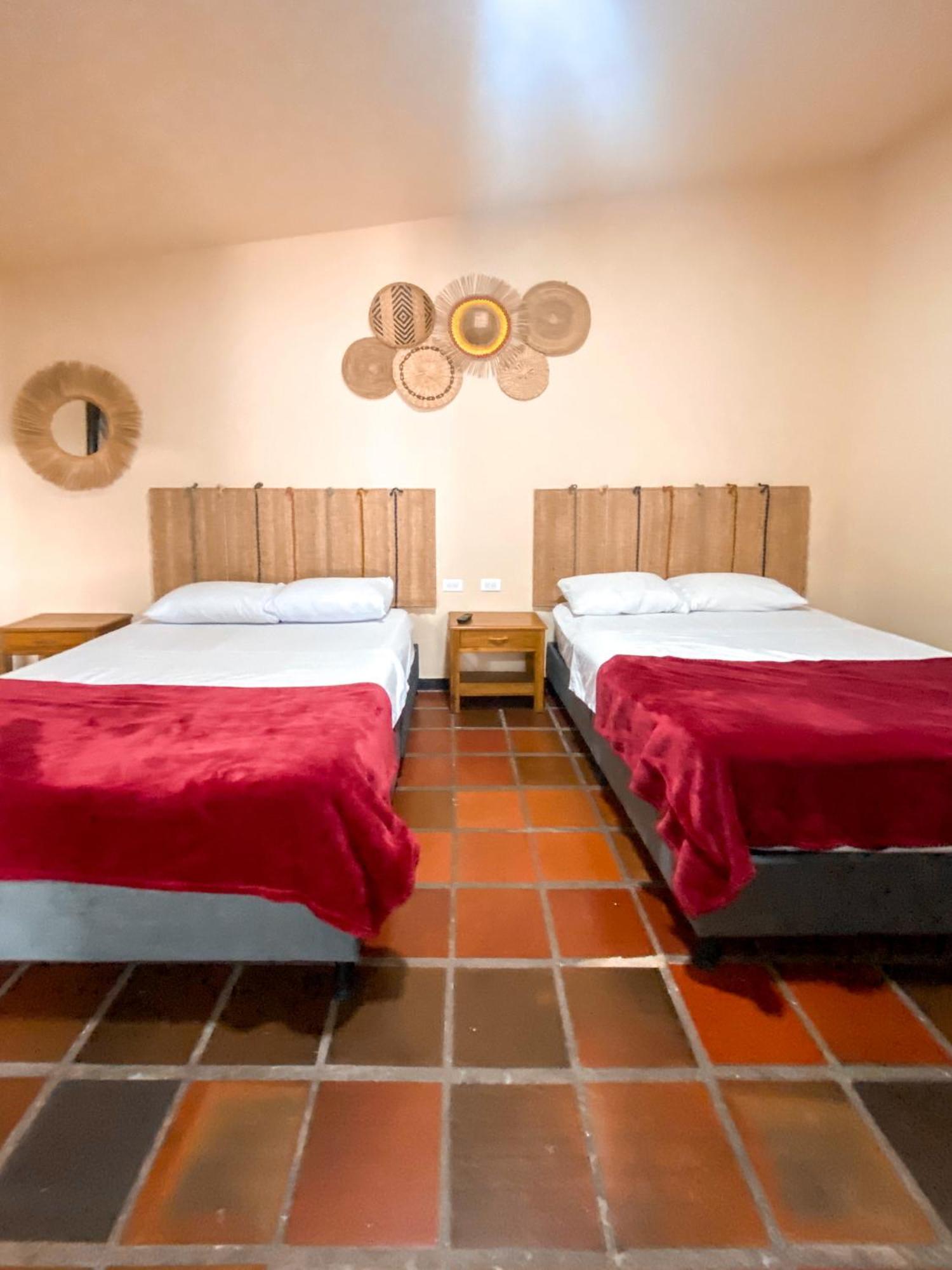 La Rosa Nautica Hostel グアドゥアス 部屋 写真