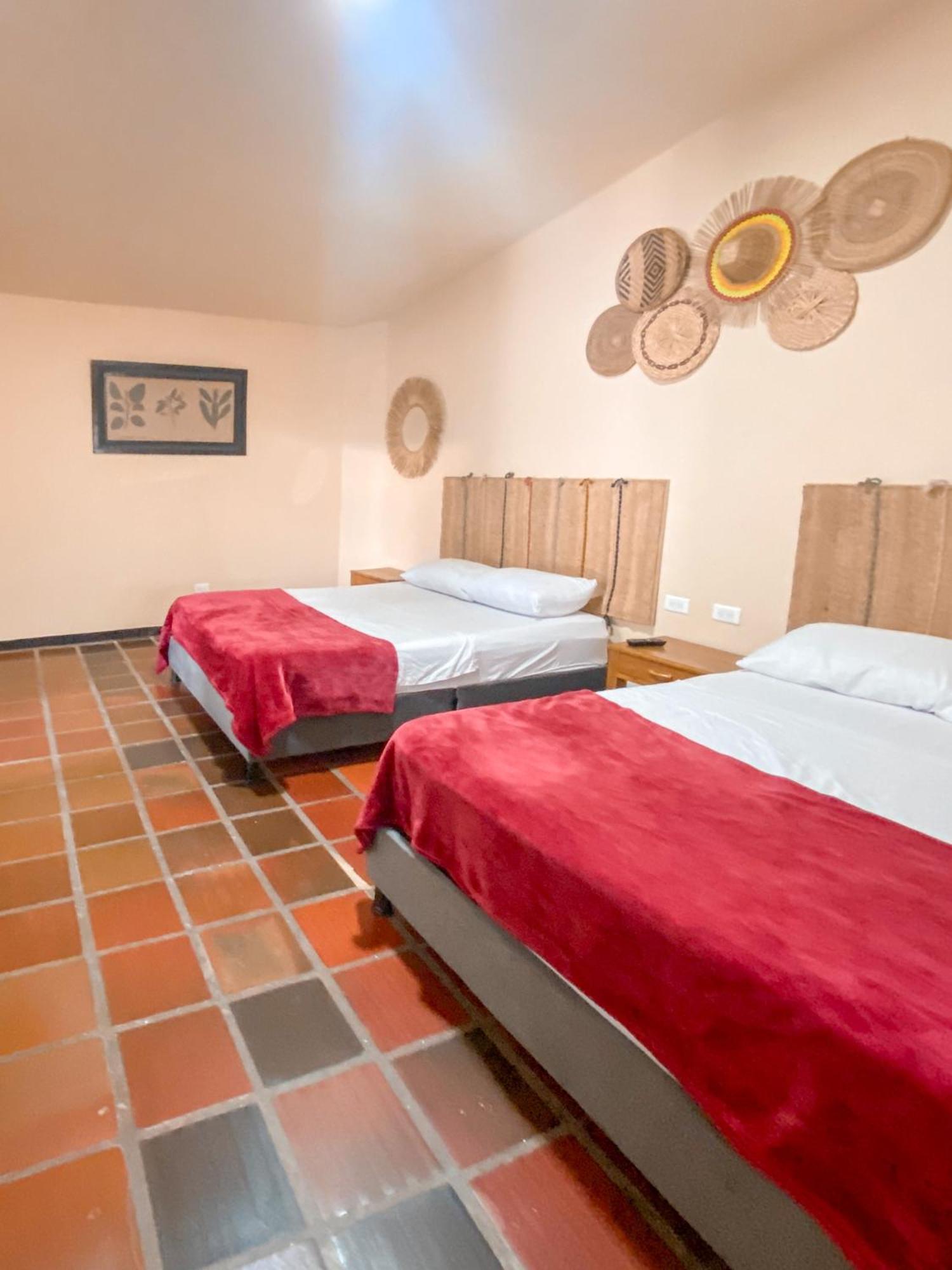 La Rosa Nautica Hostel グアドゥアス 部屋 写真